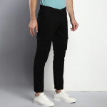 Men Black Tapered Fit Cargos Trousers